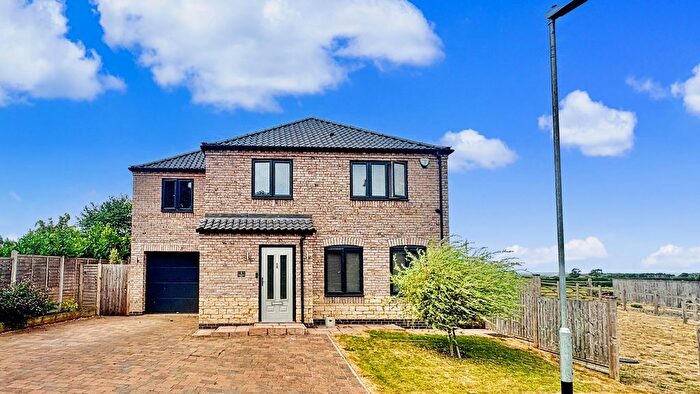 5 Bedroom Detached House For Sale In Church Farm Road, South Kelsey, LN7