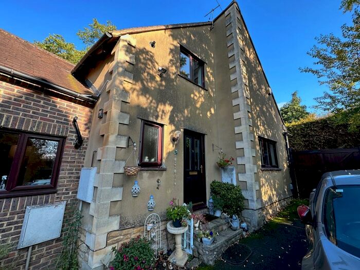 1 Bedroom Semi-Detached House To Rent In Church Way, Iffley, OX4