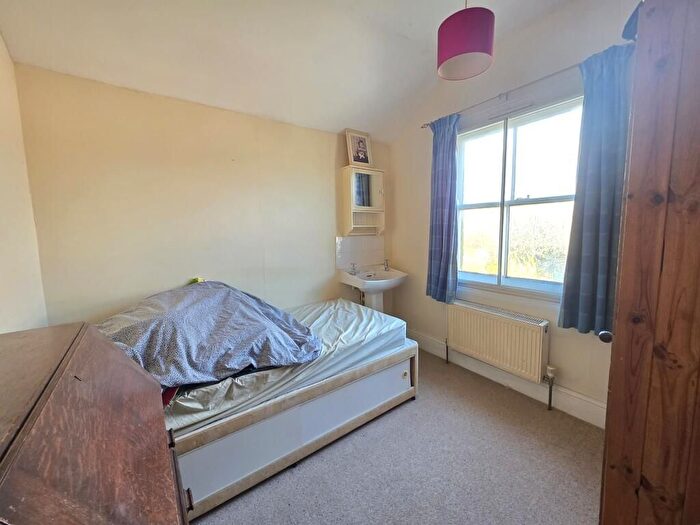 3 Bedroom Terraced House For Sale In Thorpe Road, Melton Mowbray, LE13