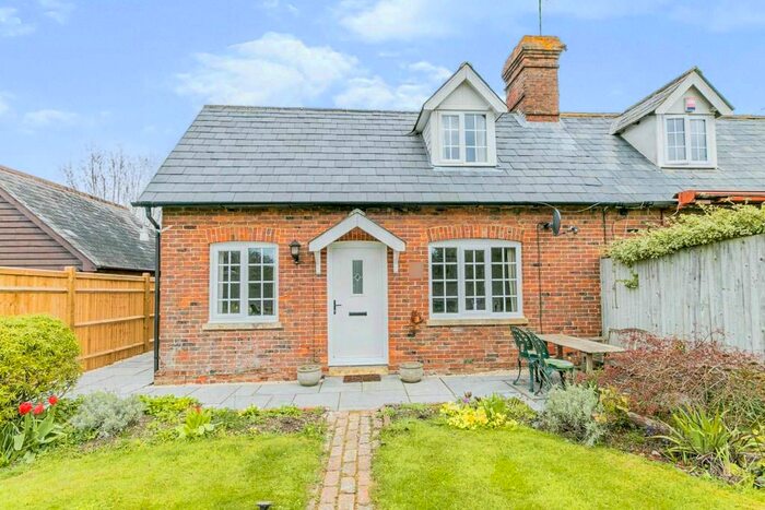 2 Bedroom Terraced House To Rent In Hareplain Road, Biddenden, TN27