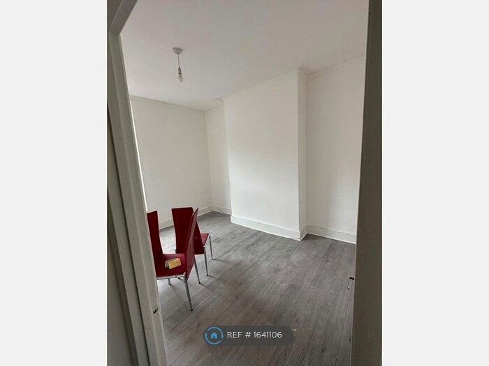 1 Bedroom Flat To Rent In Russel Street, Reading, RG1