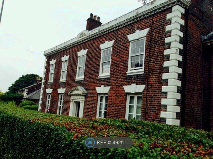 2 Bedroom Flat To Rent In The Elms, Runcorn, WA7