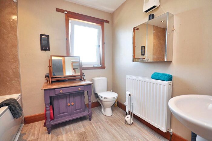 3 Bedroom End Of Terrace House For Sale In Main Street, Isle Of Whithorn, DG8