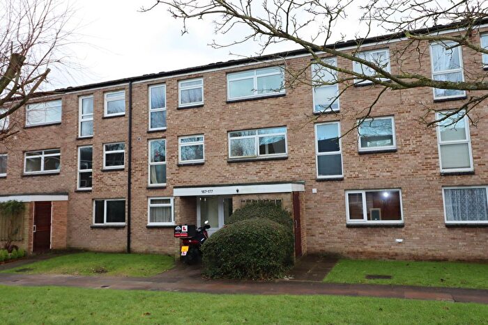 1 Bedroom Flat To Rent In Pixton Way, Forestdale, Croydon, CR0