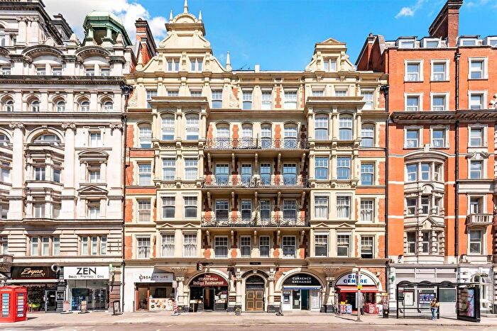 2 Bedroom Flat For Sale In Southampton Row, Bloomsbury, WC1B