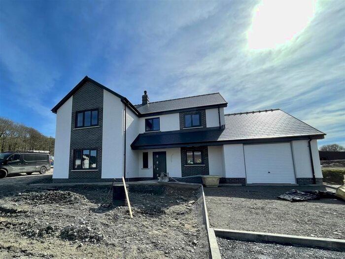 4 Bedroom Detached House For Sale In Clos Gosen, Rhydyfelin, Aberystwyth, SY23