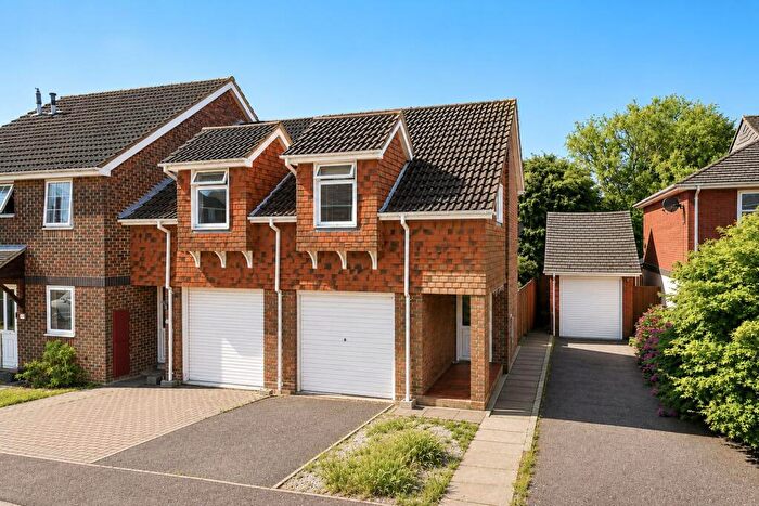 1 Bedroom Maisonette For Sale In Northcliffe, Eaton Bray, LU6
