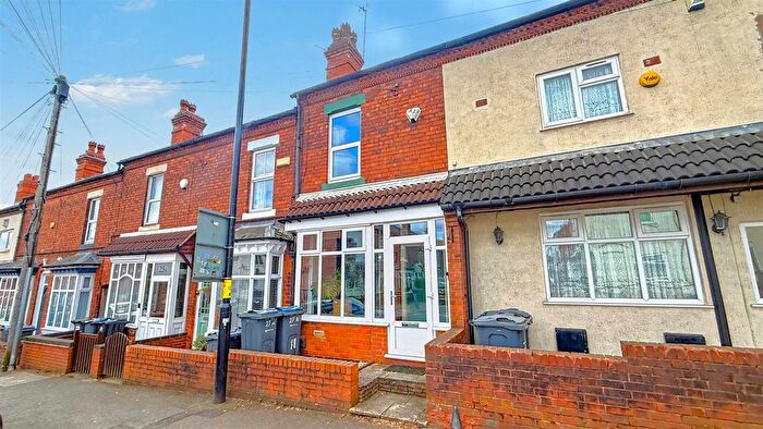 2 Bedroom Terraced House For Sale In Mary Vale Road, Stirchley, Birmingham, B30