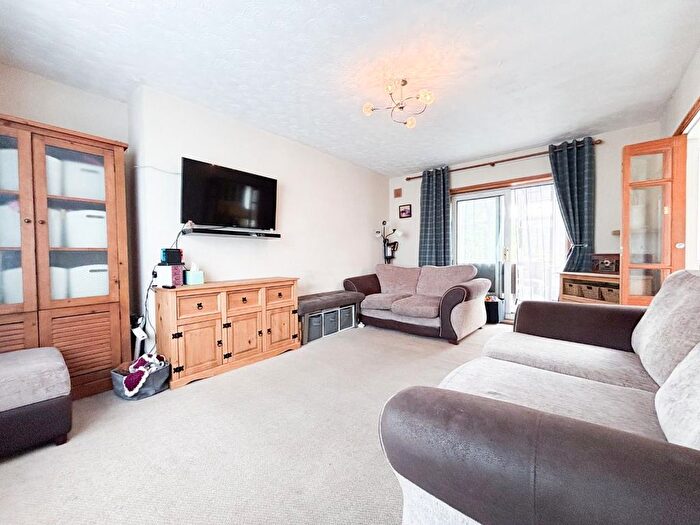 3 Bedroom Semi-Detached House For Sale In Downton Road, Knowle, Bristol, BS4