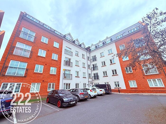 2 Bedroom Flat To Rent In Greenings Court, Warrington, WA2