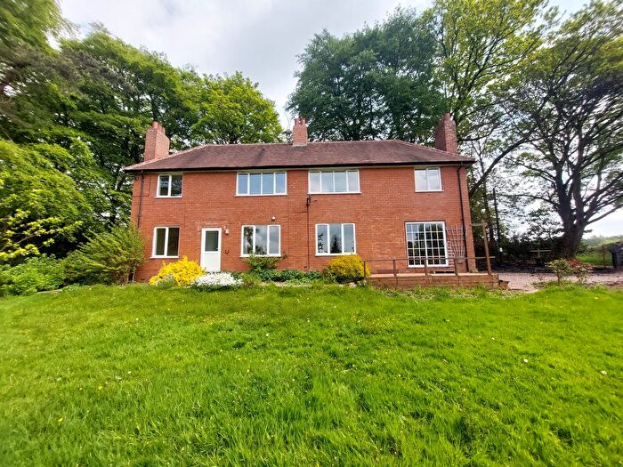 4 Bedroom Detached House To Rent In Beacon Lane, Rubery, B45