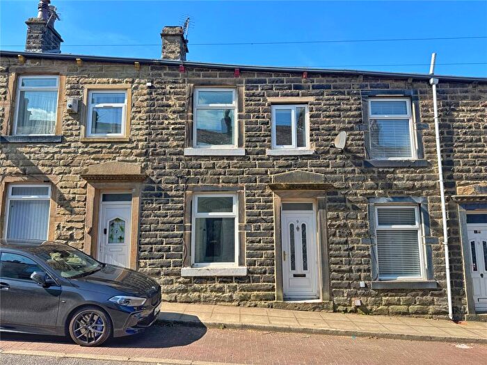 3 Bedroom Terraced House For Sale In Hannah Street, Bacup, Rossendale, OL13