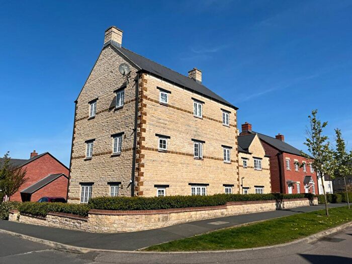 2 Bedroom Apartment For Sale In Sorrel Crescent, Wootton, Northampton, NN4