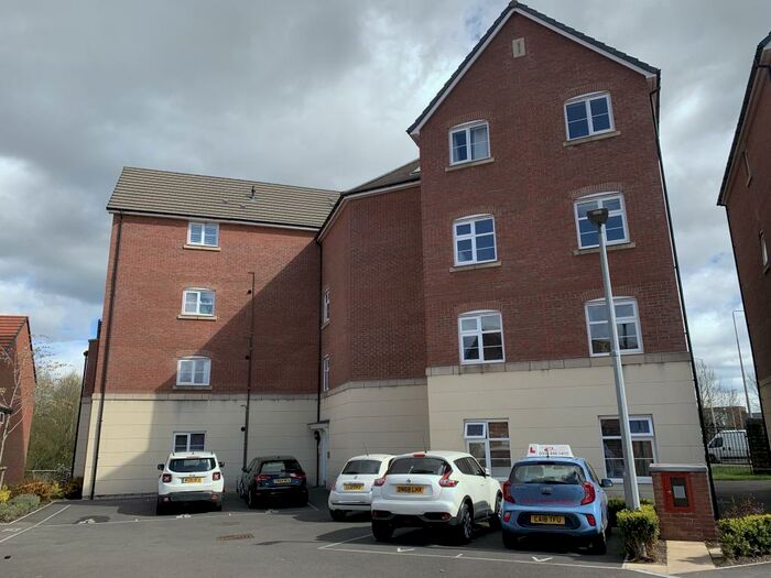 2 Bedroom Flat To Rent In Swan Crescent, Newport, NP19