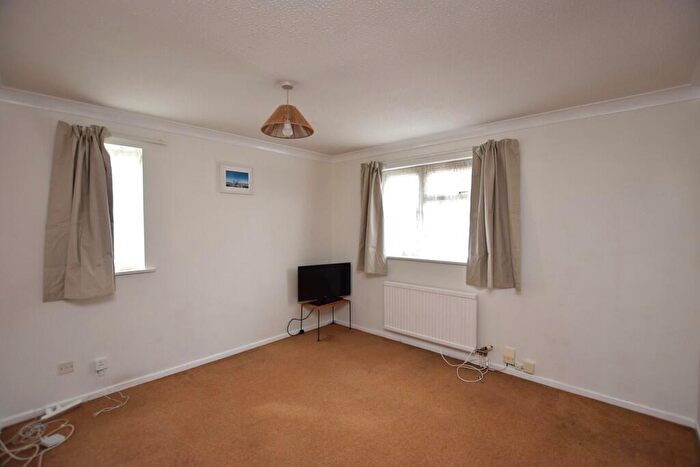 1 Bedroom Flat To Rent In Saffron Road, Biggleswade, SG18