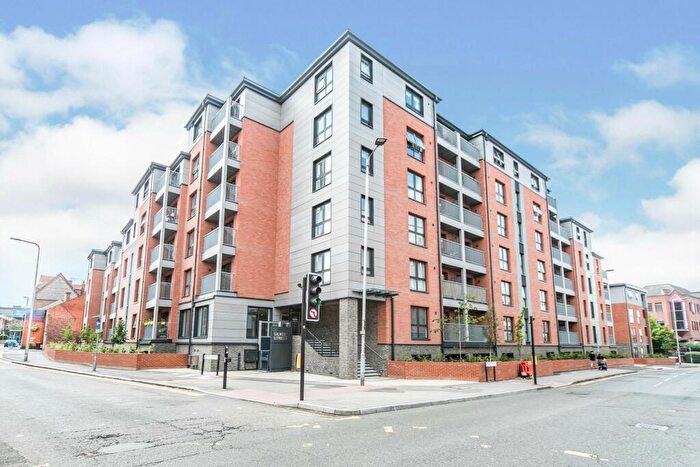 2 Bedroom Apartment To Rent In Silver Street, Reading, RG1