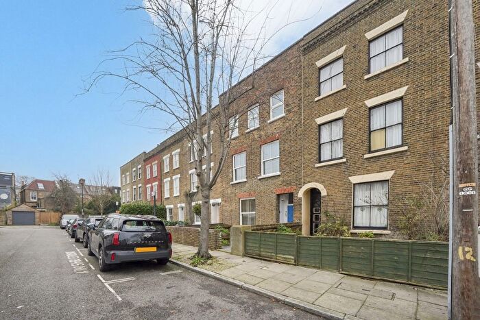 4 Bedroom Property For Sale In Ormond Road, Archway, N19