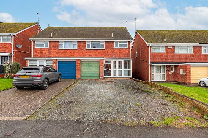 3 Bedroom Semi Detached House For Sale In Rose Avenue, Henley-In-Arden, B95