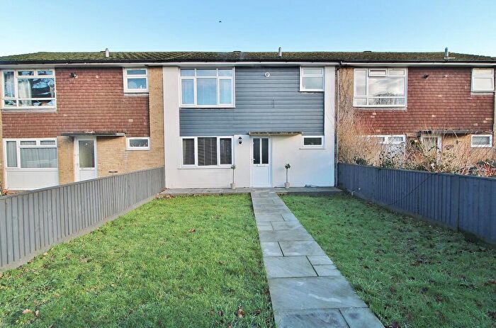 3 Bedroom Terraced House For Sale In Ireland Way, Waterlooville, PO7