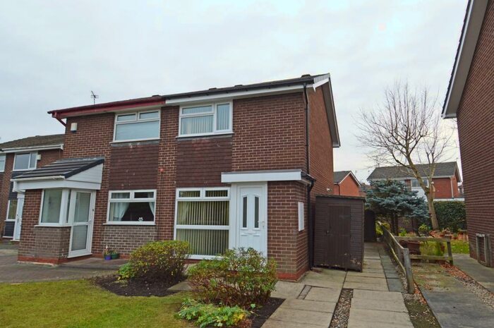 2 Bedroom Semi-Detached House To Rent In Rossett Drive, Davyhulme, Manchester, M41