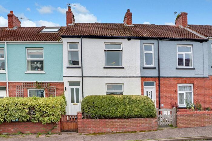 3 Bedroom Terraced House For Sale In Kingston Road, Exmouth, EX8