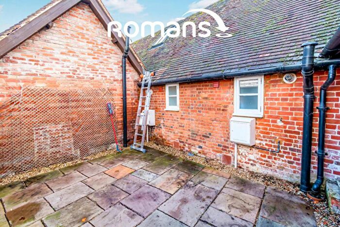 2 Bedroom End Of Terrace House To Rent In Hursley, Winchester, SO21