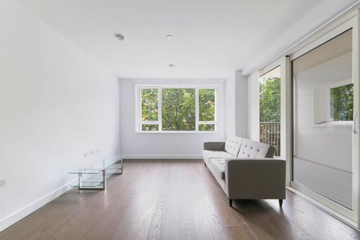 1 Bedroom Apartment To Rent In Walton Heights, Elephant Park, Elephant & Castle, SE17