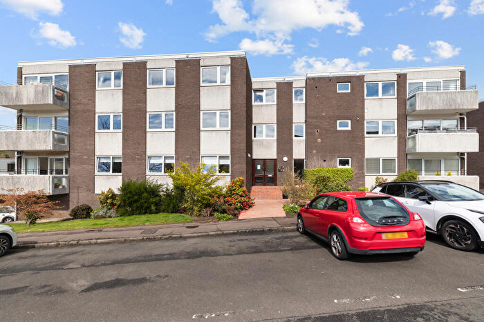 3 Bedroom Flat For Sale In / Avon Road, Edinburgh, EH4