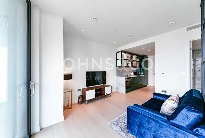 Apartment To Rent In Bagshaw Building, Wardian, London, E14