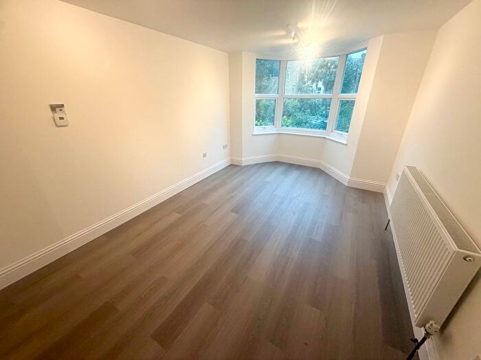 3 Bedroom Flat To Rent In Surrey Road, Margate, CT9