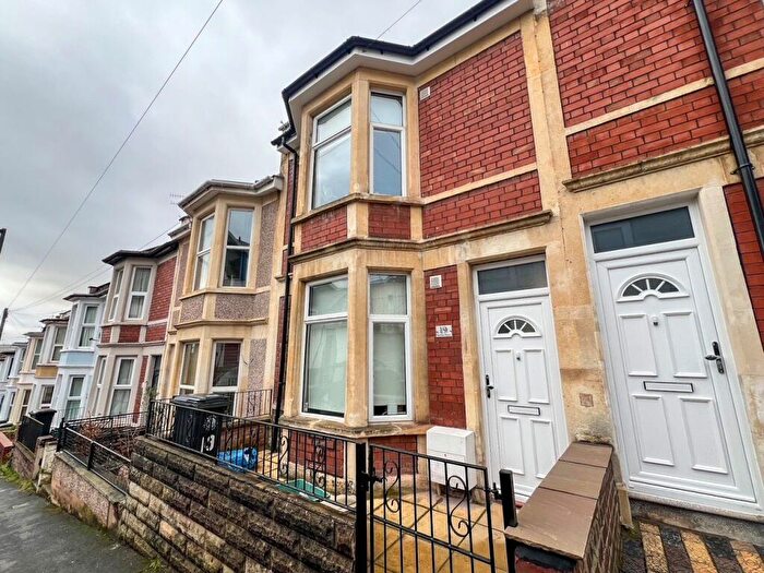 3 Bedroom Terraced House To Rent In Balfour Road, Ashton, Bristol, BS3