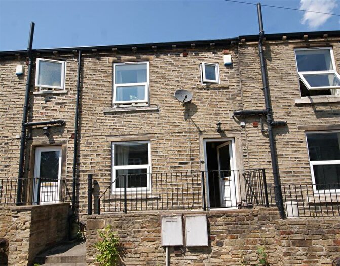 1 Bedroom Terraced House For Sale In Bonegate Court, Brighouse, HD6