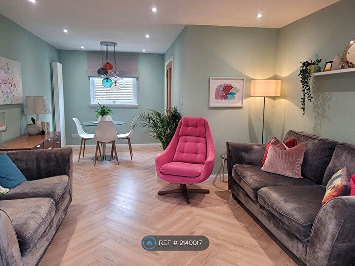 3 Bedroom End Terrace House To Rent In Claremont Grove, Aberdeen, AB10