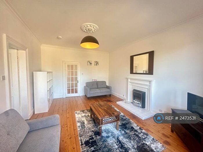 2 Bedroom Flat To Rent In Coates Gardens, Edinburgh, EH12