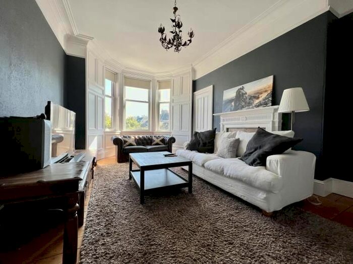 2 Bedroom Flat To Rent In Mayfield Road, Newington, Edinburgh, EH9