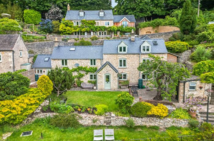 4 Bedroom Detached House For Sale In Rack Hill, Chalford, GL6
