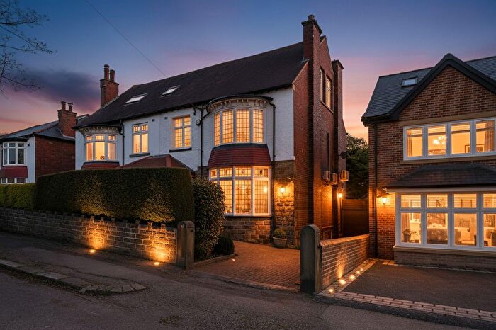 5 Bedroom Semi Detached House For Sale In Dunkeld Road, Sheffield, S11