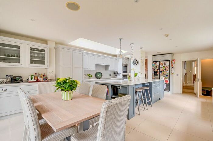 5 Bedroom End Of Terrace House To Rent In Melody Road, London, SW18