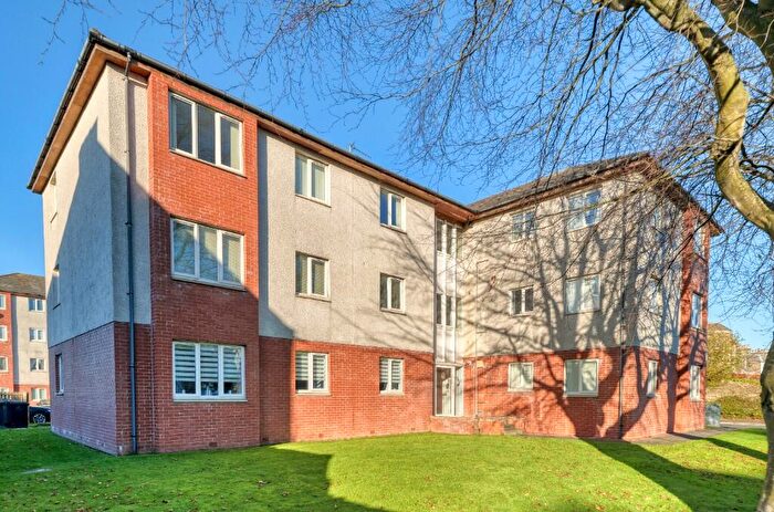 2 Bedroom Apartment For Sale In George Court, Irvine, Ayrshire, KA12