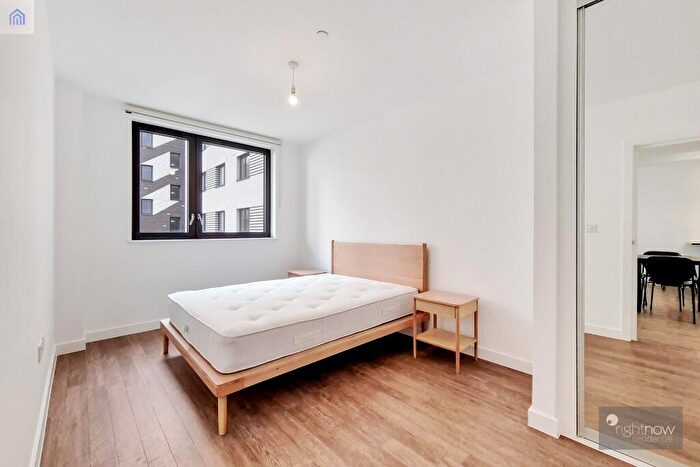 1 Bedroom Flat To Rent In Equipment Works, Vanguard Way, London, E17