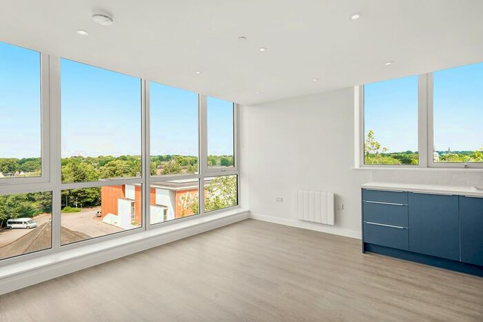 2 Bedroom Flat To Rent In Beckenham Road, Beckenham, BR3