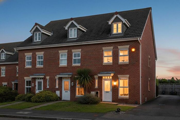 3 Bedroom Town House For Sale In No Onward Chain At Buttermere Close, Melton Mowbray, LE13