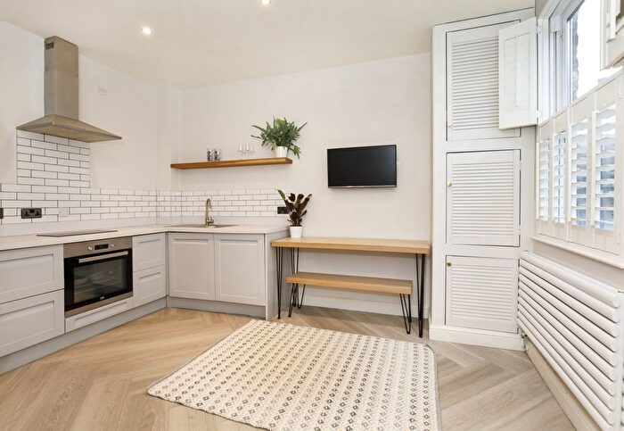 1 Bedroom Terraced House To Rent In Bowling Green Lane, York, YO31