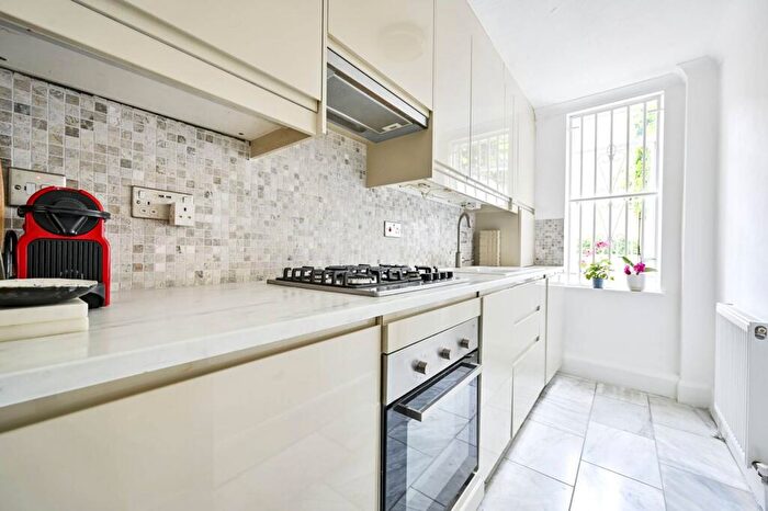 1 Bedroom Flat For Sale In Lisson Grove, St John's Wood, London, NW1