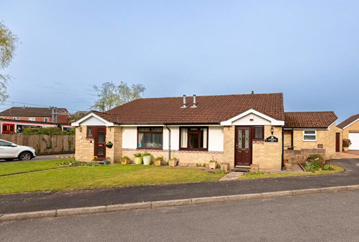 3 Bedroom Bungalow For Sale In Coed Arian, Whitchurch, Cardiff, CF14