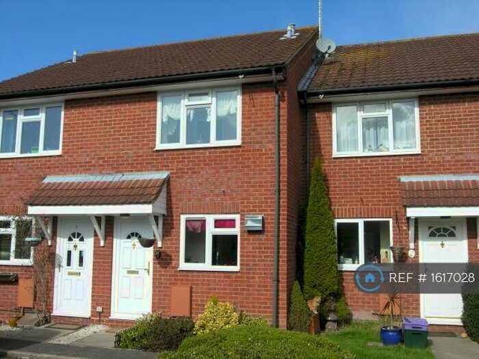 3 Bedroom Terraced House To Rent In Moore Close, Ash / Tongham, GU10