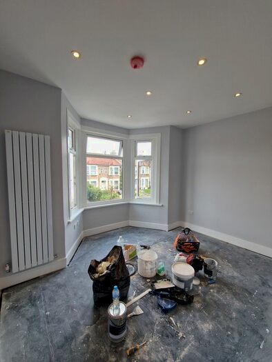 1 Bedroom Flat To Rent In Selborne Road, Ilford, IG1