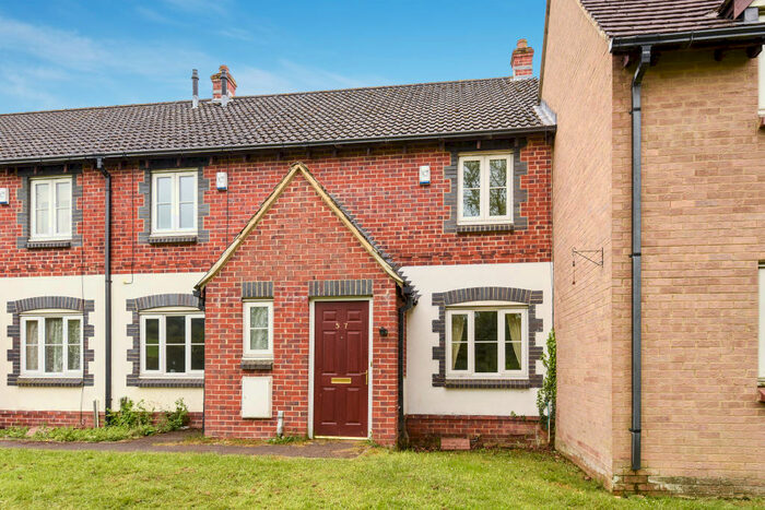 2 Bedroom Terraced House To Rent In Hubble Close, Headington, OX3