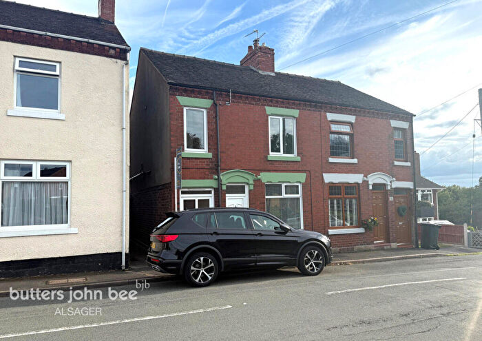 3 Bedroom Semi-Detached House For Sale In Apedale Road, Wood Lane, ST7