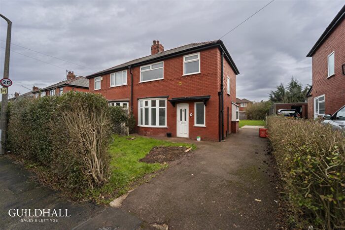 3 Bedroom Semi Detached House For Sale In Kingsway, Ashton-On-Ribble, Preston, PR2